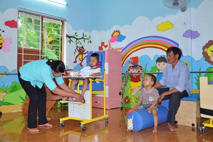 Phòng phục hồi chức năng cho trẻ khuyết tật (tỉnh Quảng Trị) do tổ chức Medipeace tài trợ tại xã Hải Quy (Quảng Trị).