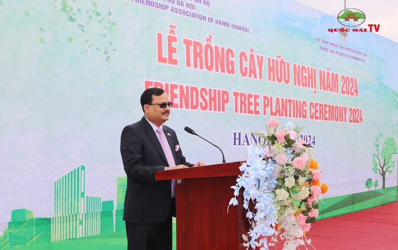 Trồng cây vun đắp tình hữu nghị Việt Nam - Ấn Độ