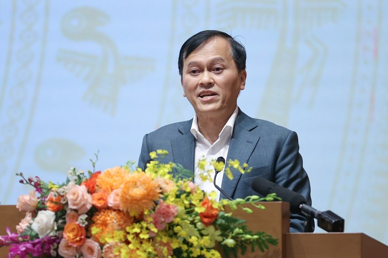 Ông Nguyễn Đức Vinh, Tổng Giám đốc VPBank phát biểu tại Hội nghị. Ảnh: VGP.