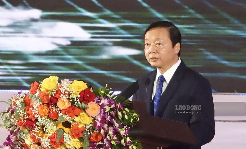 Phó Thủ tướng Chính phủ Trần Hồng Hà phát biểu tại Lễ khai mạc Năm du lịch Quốc gia Điện Biên năm 2024. Ảnh: Văn Thành Chương