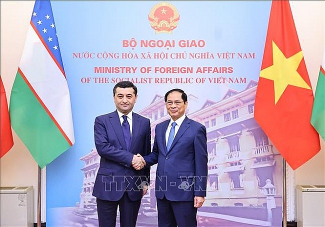 Tạo xung lực mới cho tăng cường hợp tác Việt Nam - Uzbekistan