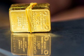 Giá vàng giảm nhẹ, tỷ giá ngoại tệ tăng