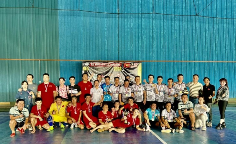 Việt Spirit FC vô địch tại giải bóng đá giành cho cộng đồng người Việt tại Malaysia