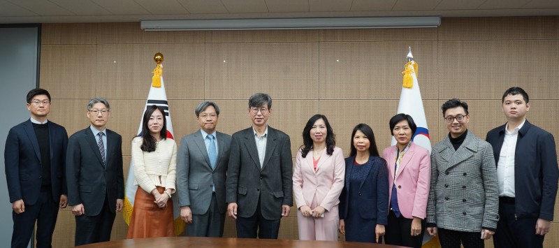Tăng cường hợp tác giữa Ủy ban Nhà nước về người Việt Nam ở nước ngoài và Cơ quan người Hàn Quốc ở nước ngoài