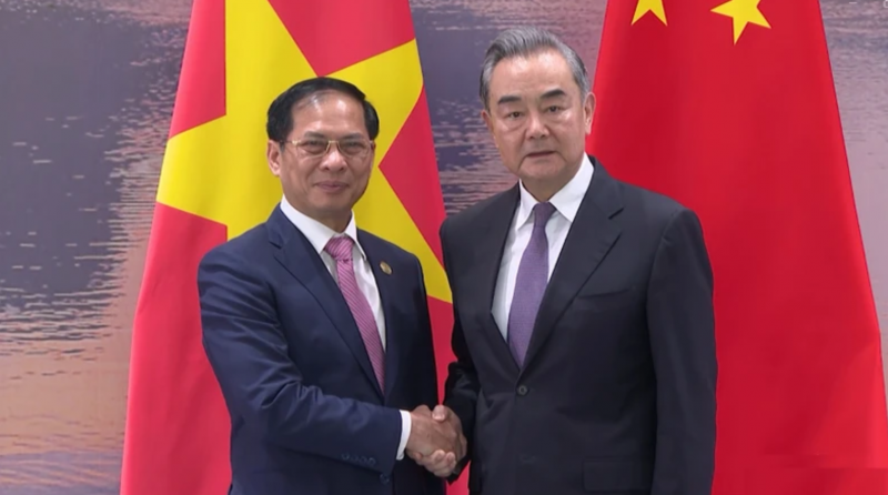 Khẳng định tầm quan trọng hàng đầu của quan hệ Việt Nam-Trung Quốc