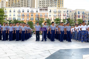 Bộ đội hải quân hưởng ứng tinh thần rèn luyện thể dục, thể thao nâng cao sức khỏe