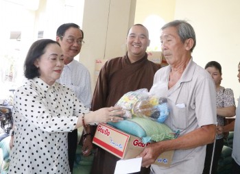 Liên hiệp các tổ chức hữu nghị tỉnh Bình Dương: Nhiều hoạt động thiết thực trong dịp Tết Bunpimay và Chol Chnam Thmay
