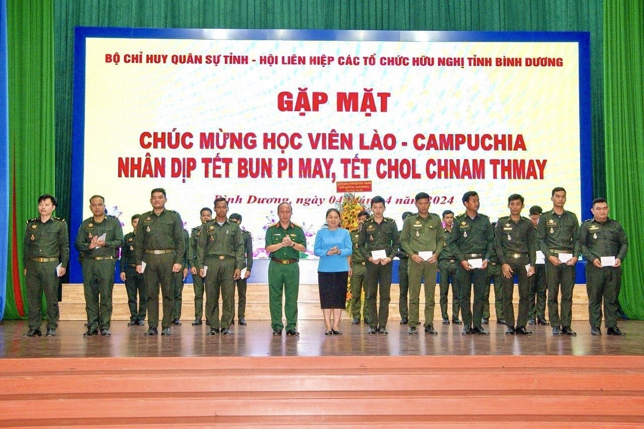 Liên hiệp các tổ chức hữu nghị tỉnh Bình Dương: nhiều hoạt động thiết thực trong dịp Tết Bunpimay và Chol Chnam Thmay