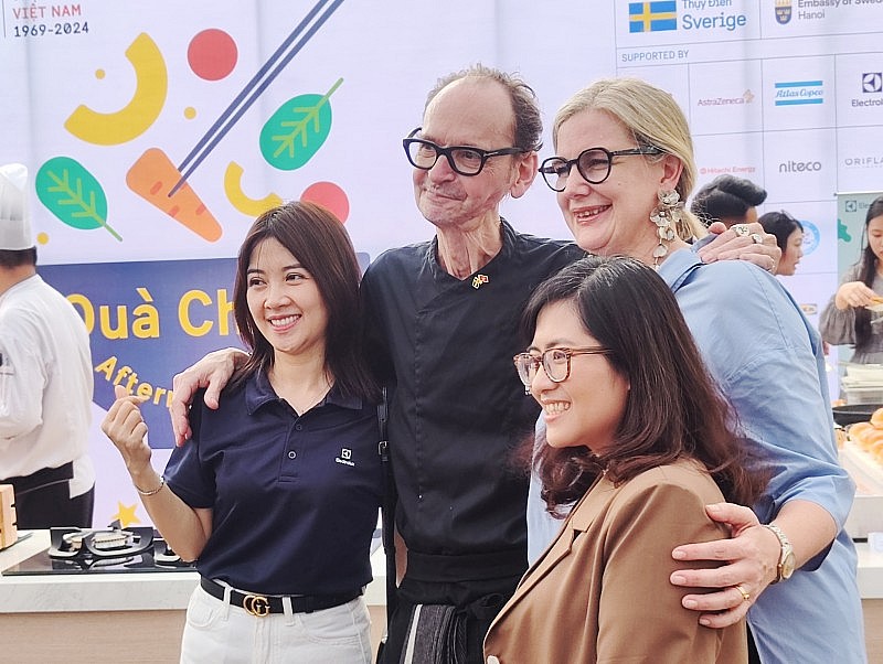 Tăng cường hiểu biết lẫn nhau qua giao lưu ẩm thực Thụy Điển - Việt Nam
