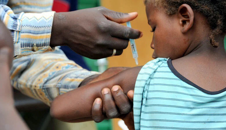 Nigeria - Quốc gia đầu tiên sử dụng vaccine viêm màng não mới 2