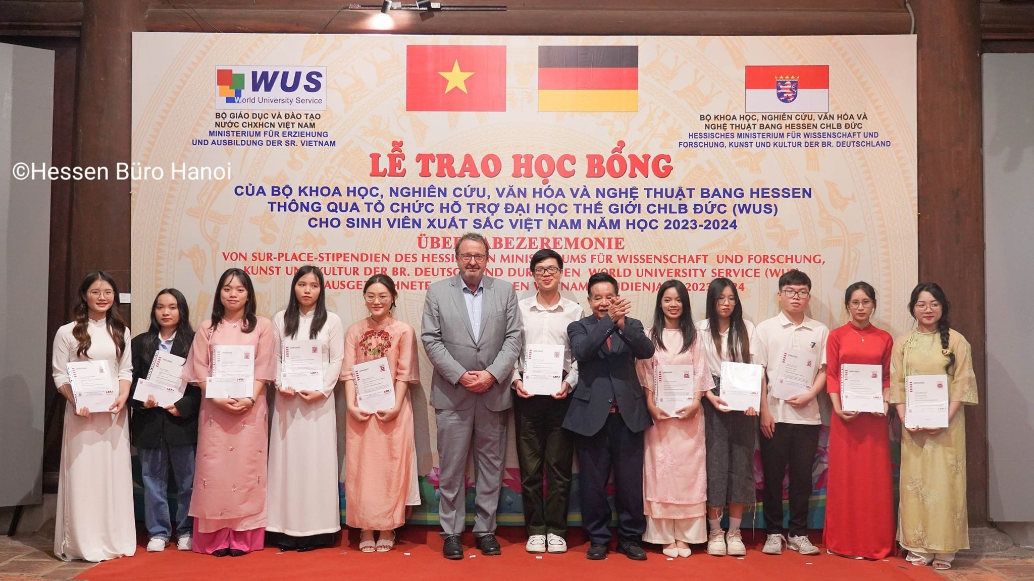 Các sinh viên Việt Nam có thành tích xuất sắc nhận học bổng Hessen