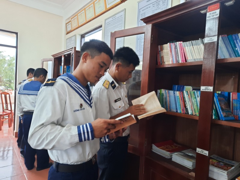 Lan tỏa văn hóa đọc sách tại Lữ đoàn 146 và các đảo trên quần đảo Trường Sa
