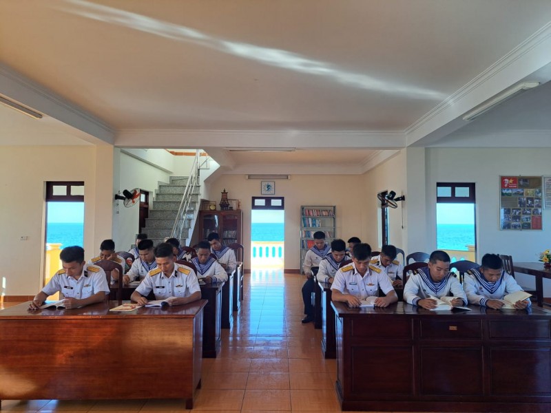 Lan tỏa văn hóa đọc sách tại Lữ đoàn 146 và các đảo trên quần đảo Trường Sa