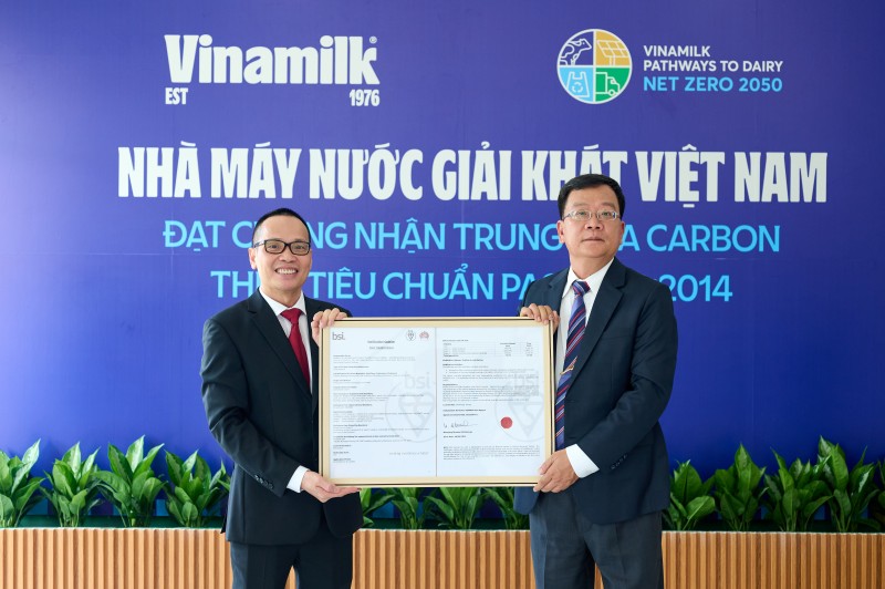Vinamilk hiện có 3 đơn vị đạt chứng nhận trung hòa Carbon PAS 2060:2014.