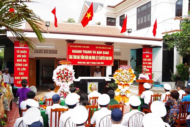 Khánh thành và bàn giao công trình tu bổ, tôn tạo nhà tưởng niệm Anh hùng liệt sỹ Nguyễn Phan Vinh