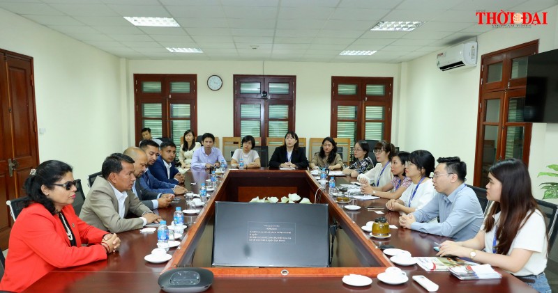Tăng cường hợp tác giữa Ủy ban Hòa bình Việt Nam và Hội đồng Hòa bình và Đoàn kết Nepal