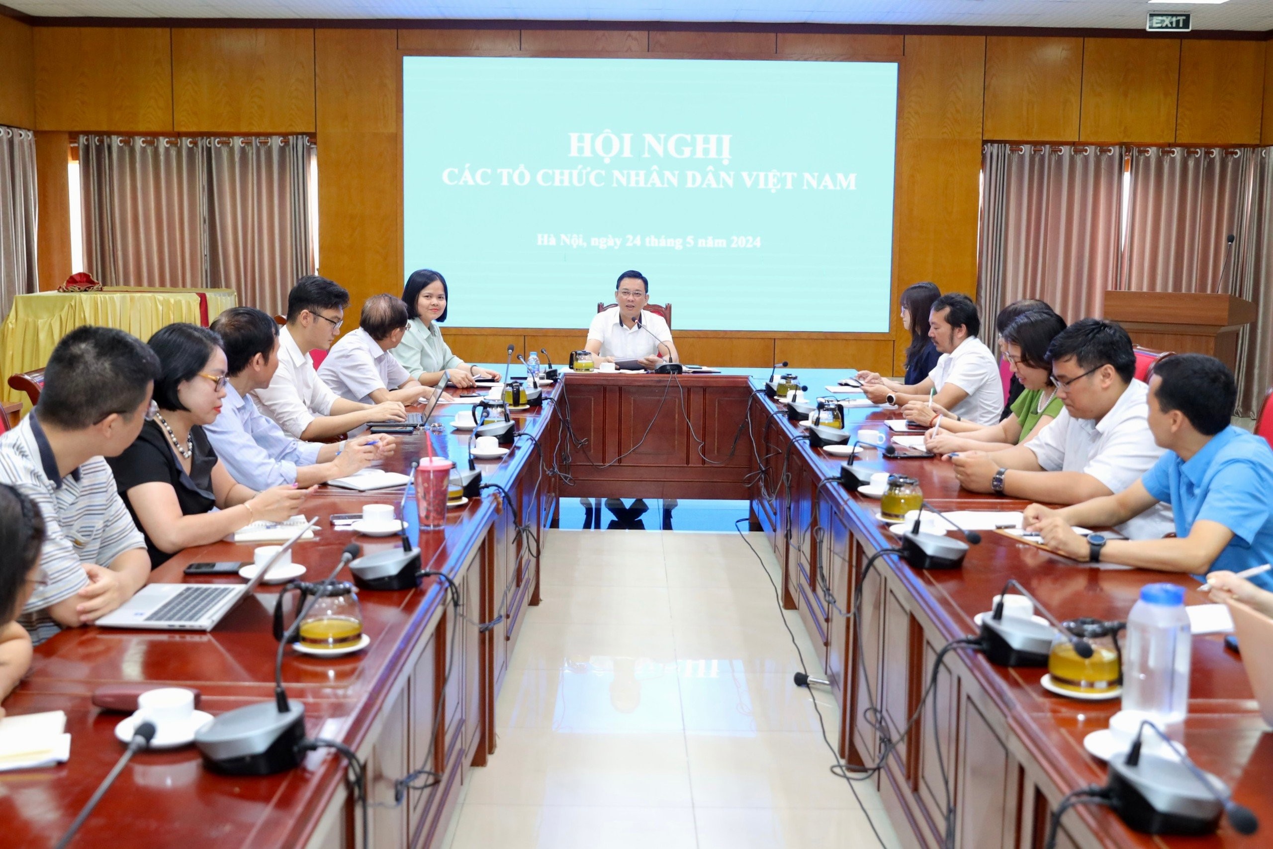 Hội nghị các tổ chức nhân dân Việt Nam chuẩn bị cho việc tham gia Diễn đàn nhân dân ASEAN 2024. (Ảnh: Đinh Hòa)