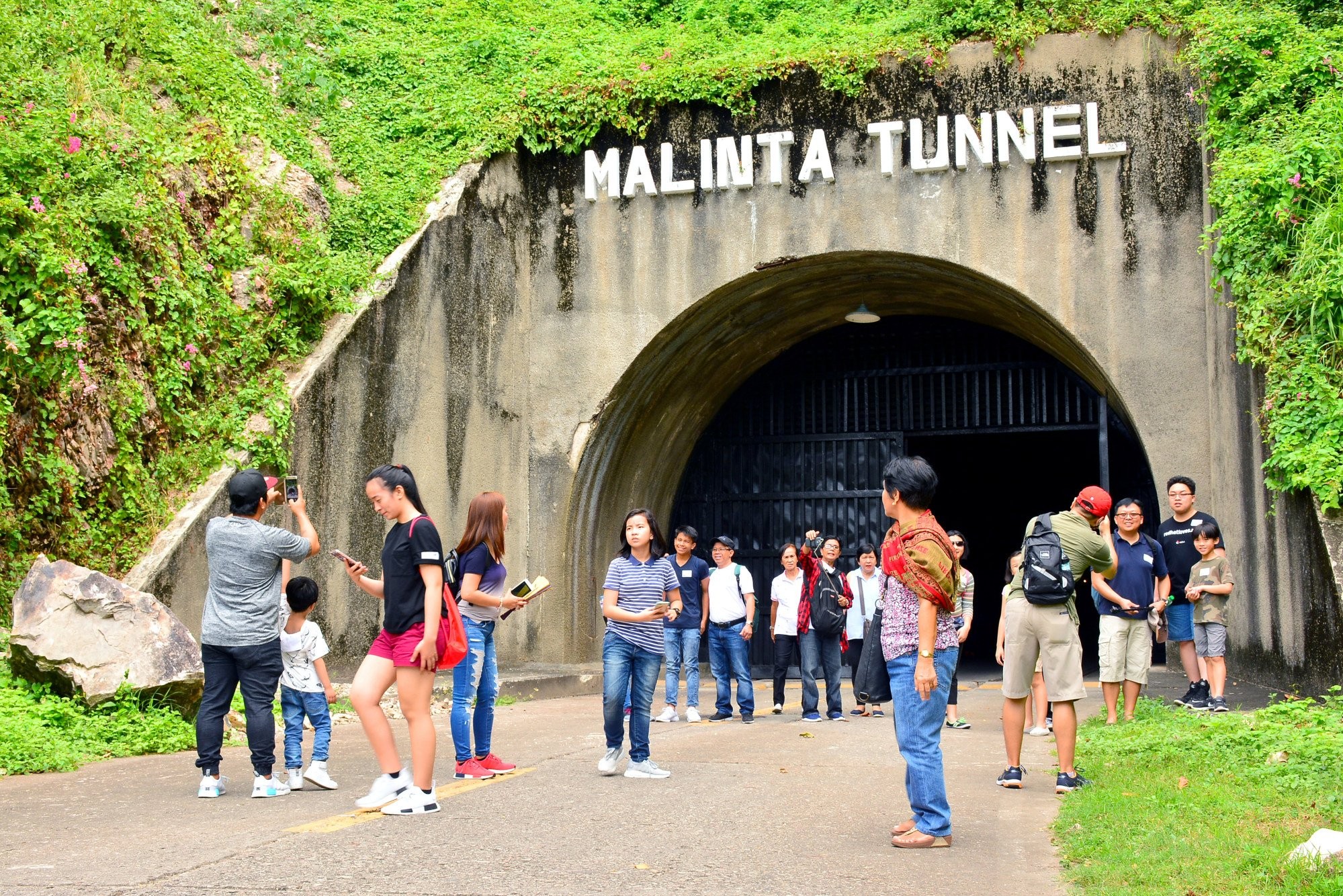 Lối vào Đường hầm Malinta do Quân đội Mỹ xây dựng trên đảo Corregidor, Vịnh Manila, Philippines. Ảnh: Shutterstock