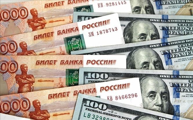 Nga tăng thuế thu nhập đối với người giàu