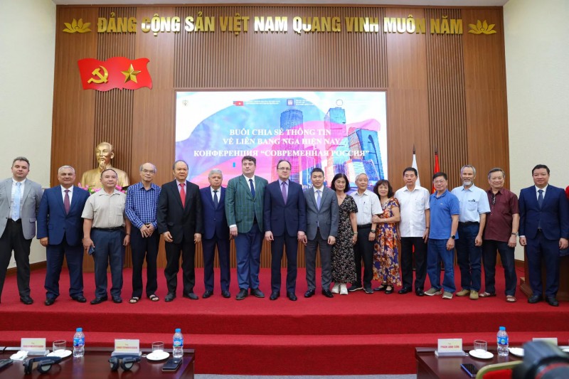 Ngoại giao nhân dân - Chìa khóa vàng gắn kết tình hữu nghị Việt Nam-LB Nga Ngoại giao nhân dân - Chìa khóa vàng gắn kết tình hữu nghị Việt Nam-LB Nga
