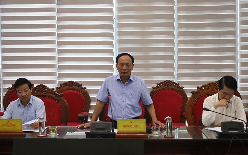 Đồng chí Phó Bí thư Thường Trực Tỉnh ủy Trần Hải Châu phát biểu tại buổi làm việc.