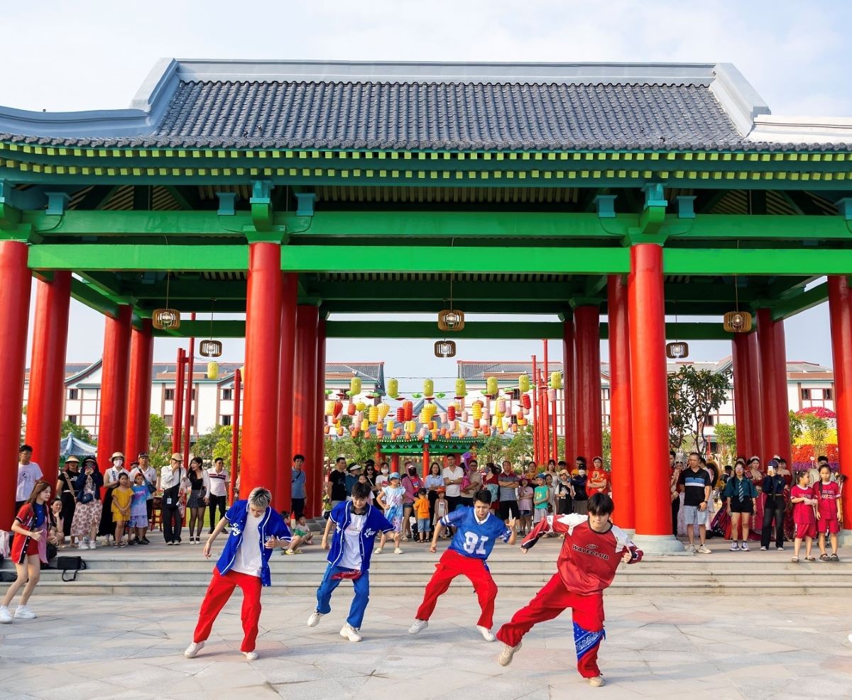 K-Park mang đậm dấu ấn kiến trúc, văn hóa Hàn Quốc là điểm đến được cộng đồng người Hàn và các tín đồ Hallyu yêu thích