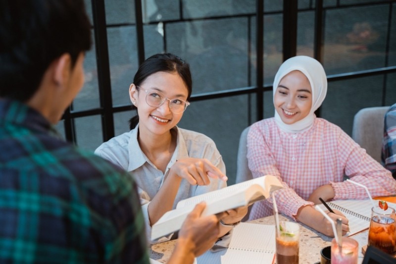 Indonesia thí điểm tuần làm việc 4 ngày để cải thiện sức khỏe tâm thần của nhân viên