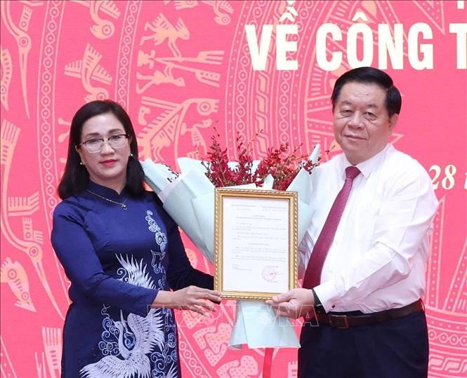 Vụ trưởng Vụ Tuyên truyền Đinh Thị Mai giữ chức Phó Trưởng ban Tuyên giáo Trung ương