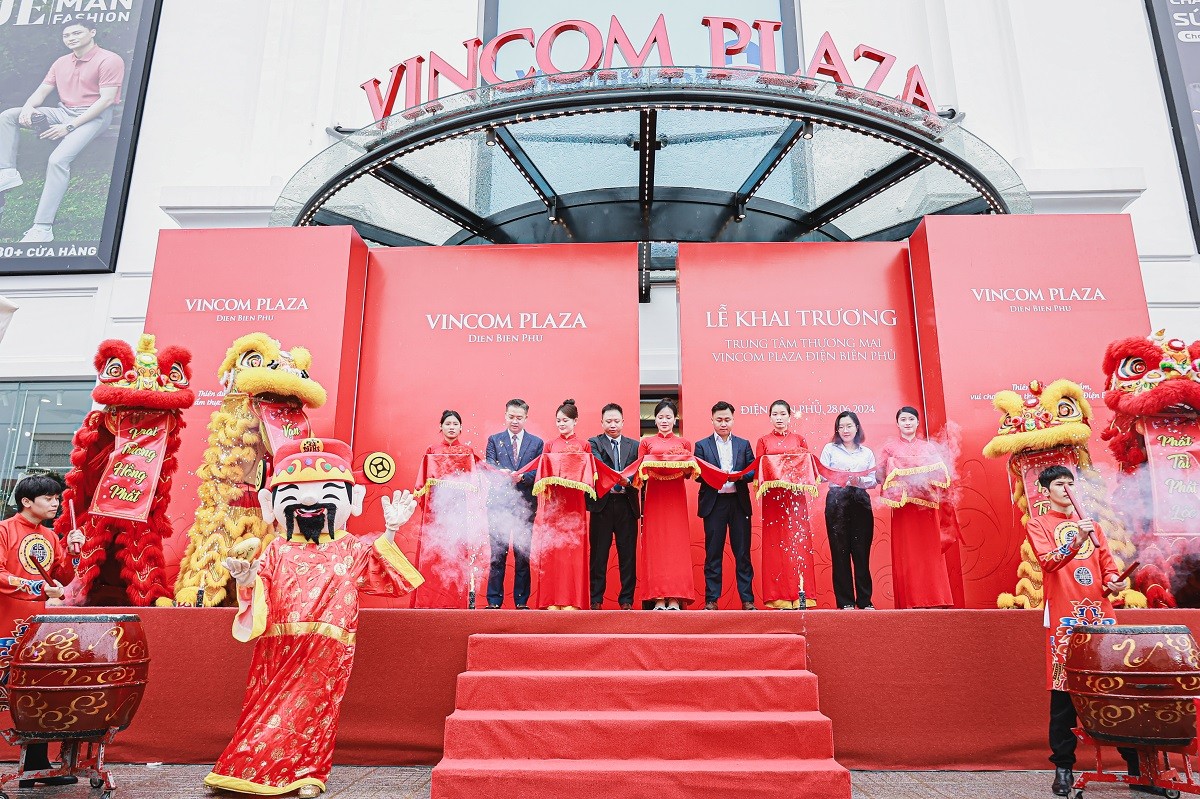 Lễ khai trương Vincom Plaza Điện Biên Phủ - Tọa độ mua sắm, giải trí quy mô lớn nhất tại Điện Biên.