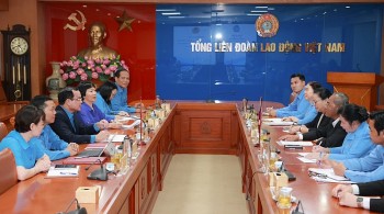 Công đoàn Việt Nam và Lào: Tăng cường hơn nữa hiệu quả hợp tác lâu dài