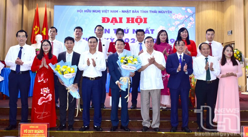 Thêm hai hội hữu nghị mới được thành lập ở địa phương