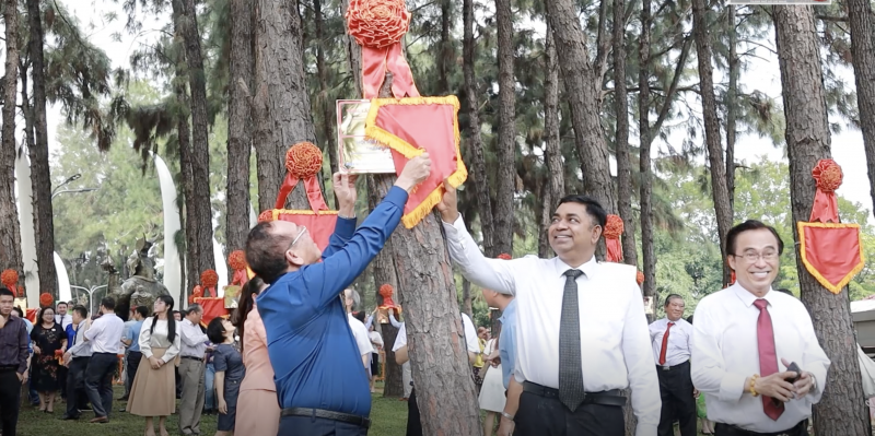 “Vườn thông hữu nghị” - biểu tượng của tình đoàn kết, hợp tác cùng phát triển