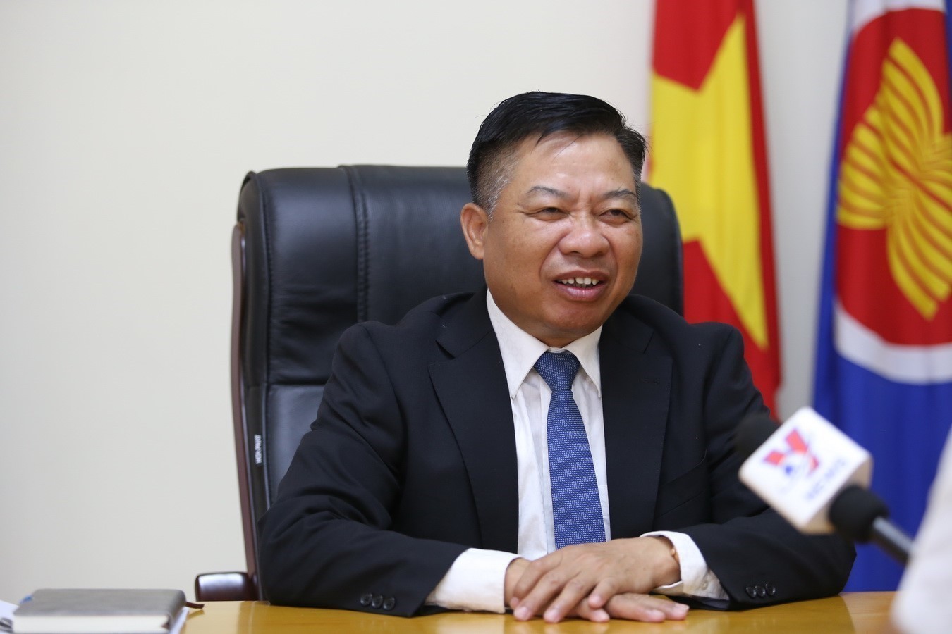 Đại sứ Việt Nam tại Campuchia Nguyễn Huy Tăng. (Ảnh: TTXVN)