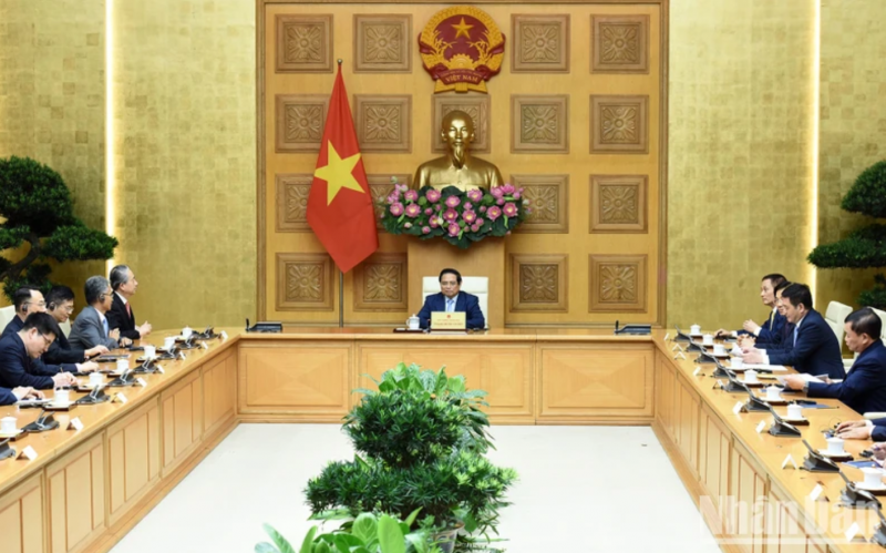 Cùng thúc đẩy xây dựng Cộng đồng chia sẻ tương lai Việt Nam-Trung Quốc
