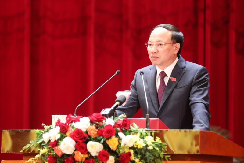 Quảng Ninh: Thông qua 25 nghị quyết phát triển kinh tế, xã hội