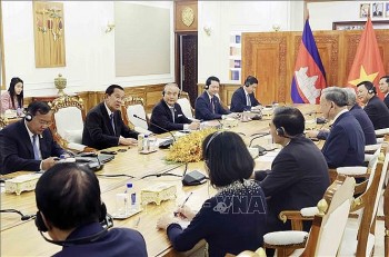 Chủ tịch nước Tô Lâm hội đàm cùng Chủ tịch Đảng CPP, Chủ tịch Thượng viện Hun Sen