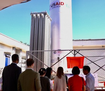 usaid vien tro he thong oxy long cho hai benh vien tuyen huyen o quang binh