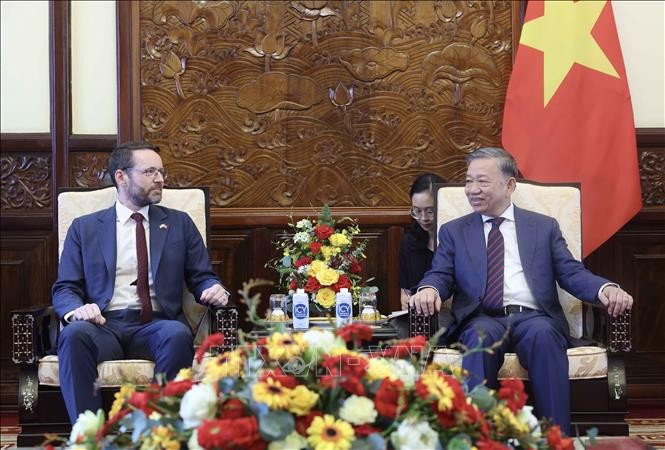 Chủ tịch nước Tô Lâm: Mở ra động lực hợp tác mới trong quan hệ Việt Nam - Anh