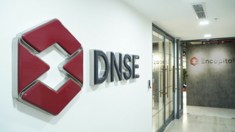 6 tháng đầu năm 2024, chứng khoán DNSE đạt doanh thu hoạt động 379,7 tỷ đồng, tăng 16%