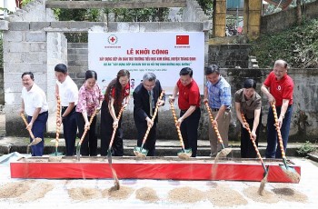 Trung Quốc hỗ trợ xây dựng bếp ăn bán trú, dinh dưỡng học đường cho trường tiểu học ở Lạng Sơn