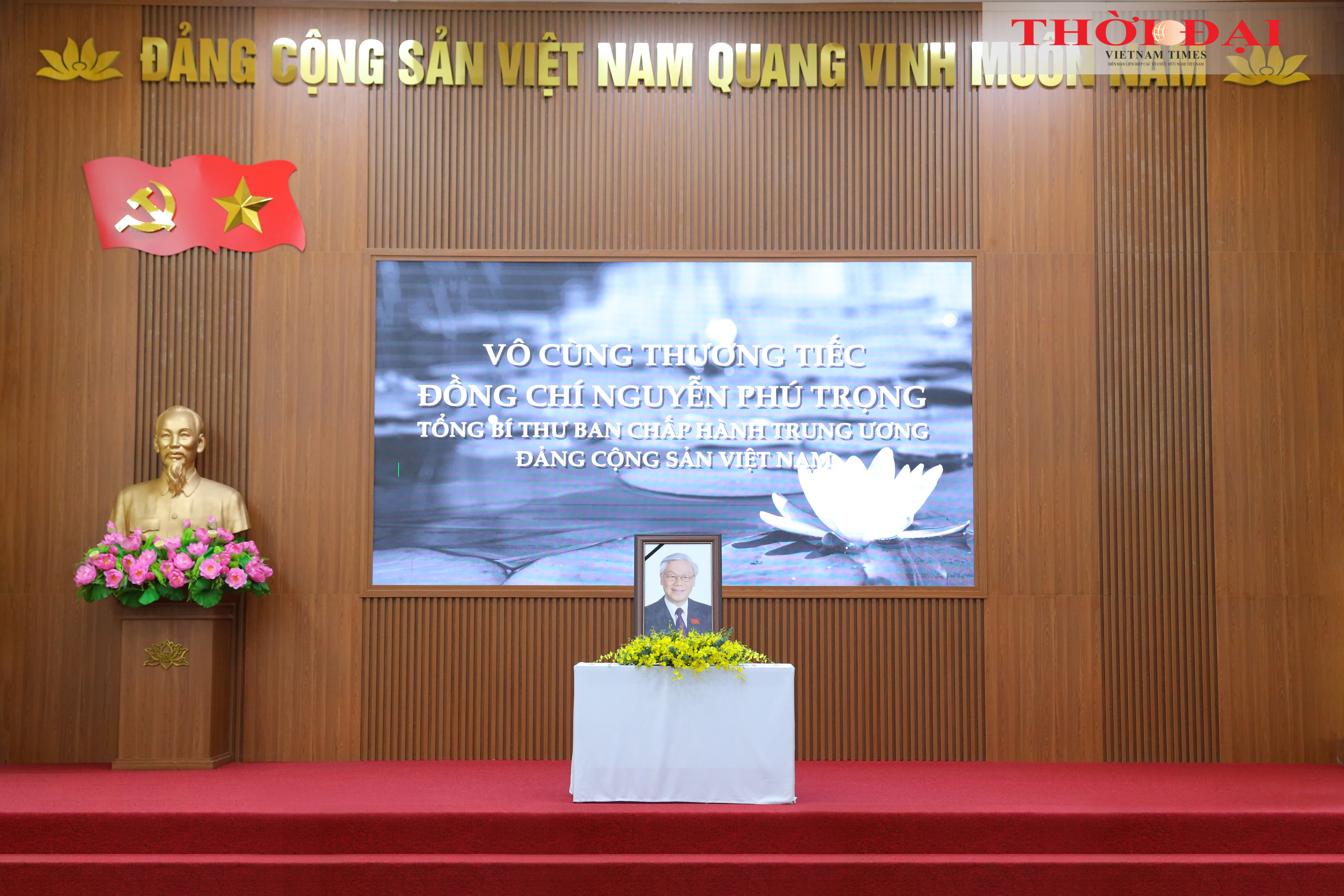 Lễ tưởng niệm Tổng Bí thư Nguyễn Phú Trọng tại Liên hiệp các tổ chức hữu nghị Việt Nam. (Ảnh: Đinh Hòa)