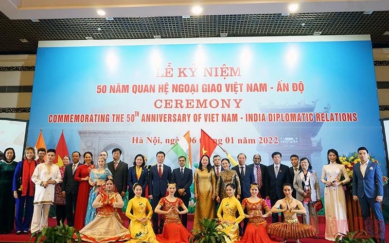 Liên hiệp các Tổ chức hữu nghị Việt Nam, Hội Hữu nghị Việt Nam-Ấn Độ phối hợp với Đại sứ quán Ấn Độ tại Việt Nam tổ chức lễ kỷ niệm 50 năm ngày hai nước thiết lập quan hệ ngoại giao (7/1/1972-7/1/2022).