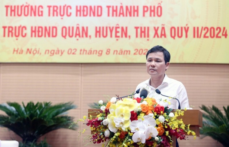 Phó Chủ tịch HĐND TP Hà Nội Phạm Quí Tiên phát biểu (Ảnh: T.L).