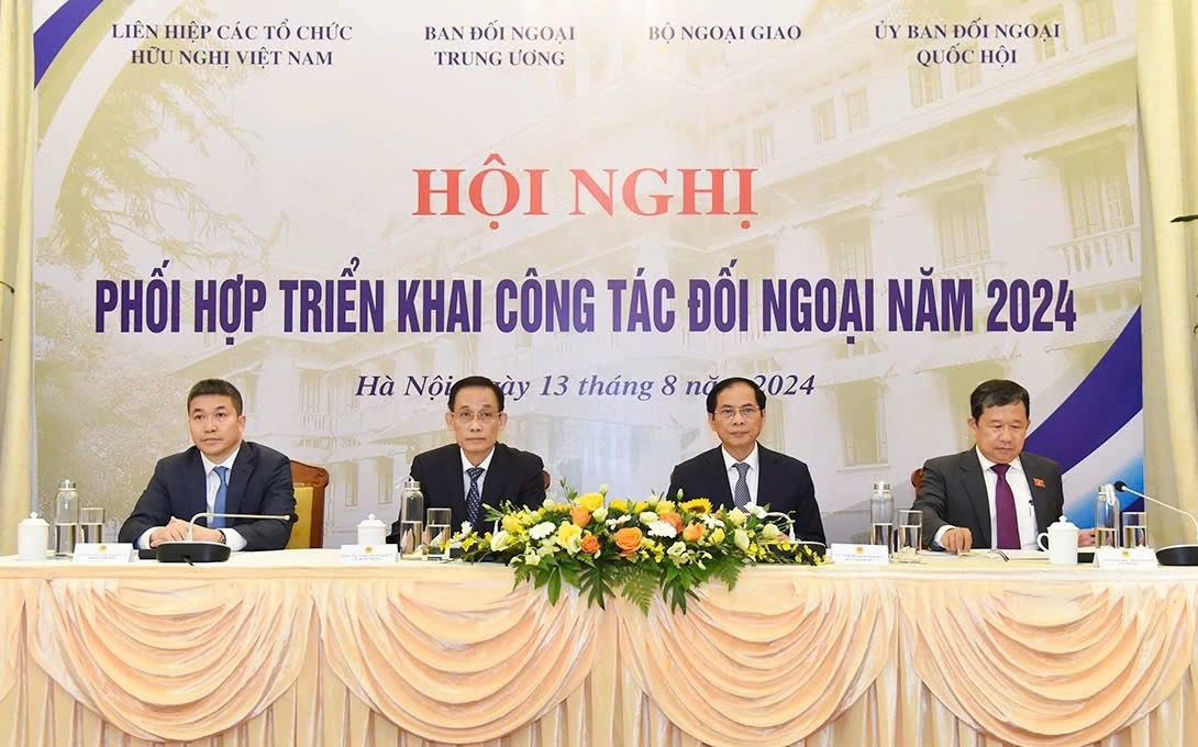 Hội nghị phối hợp triển khai công tác đối ngoại năm 2024. (Ảnh: quochoi.vn) Hội nghị phối hợp triển khai công tác đối ngoại năm 2024. (Ảnh: quochoi.vn)