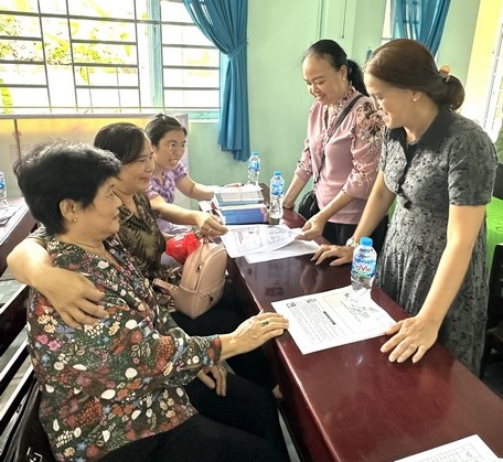 Vĩnh Long: Hội phụ nữ góp phần đưa chính sách bảo hiểm xã hội vào cuộc sống