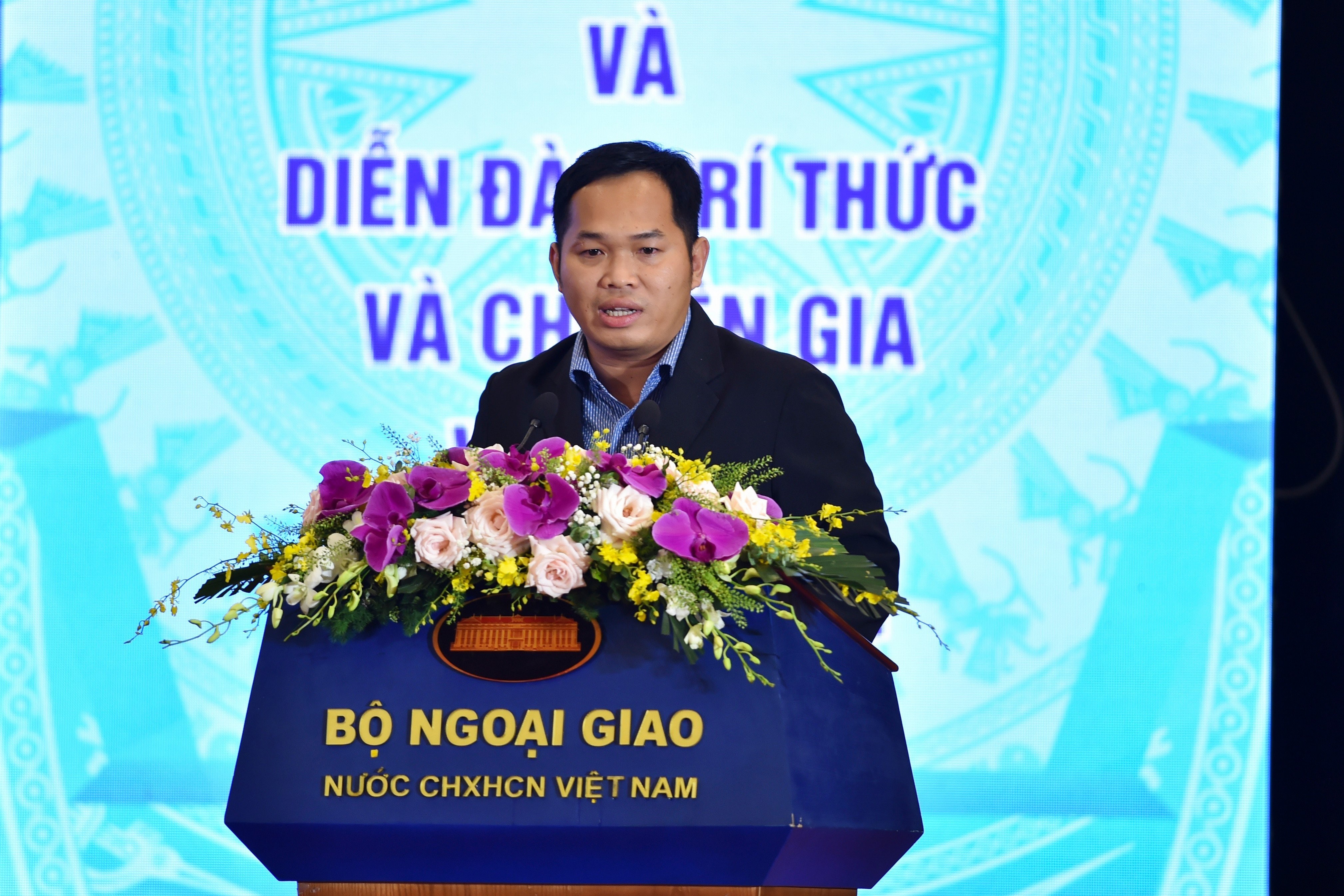 Những kiến nghị về bán dẫn lần đầu tiên được đề cập ở Hội nghị Việt kiều lần thứ 4