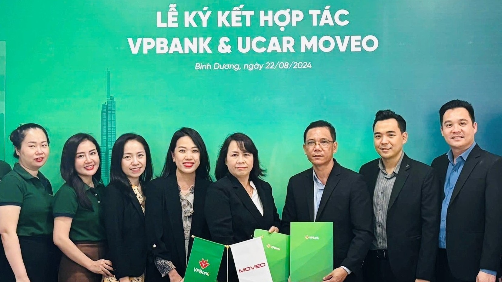 Khách hàng VPBank được mua xe ô tô siêu hấp dẫn tại Carpla, Ucar Moveo và Ucar G-Stars