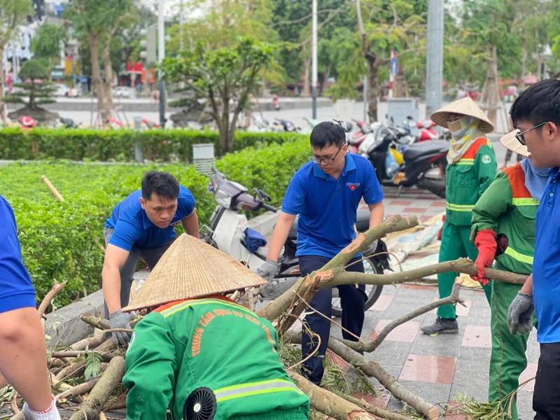 Nhiều tỉnh thành khẩn trương khắc phục hậu quả cơn bão số 3