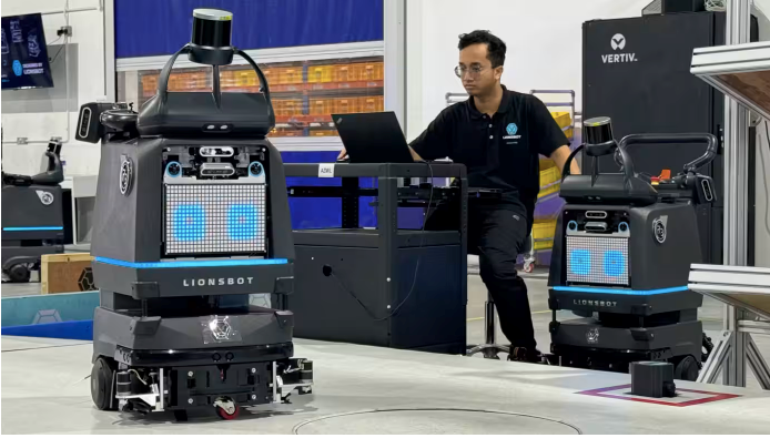 Medtronic khai trương Studio Trải nghiệm Robotics tại Singapore, studio đầu tiên ở Đông Nam Á