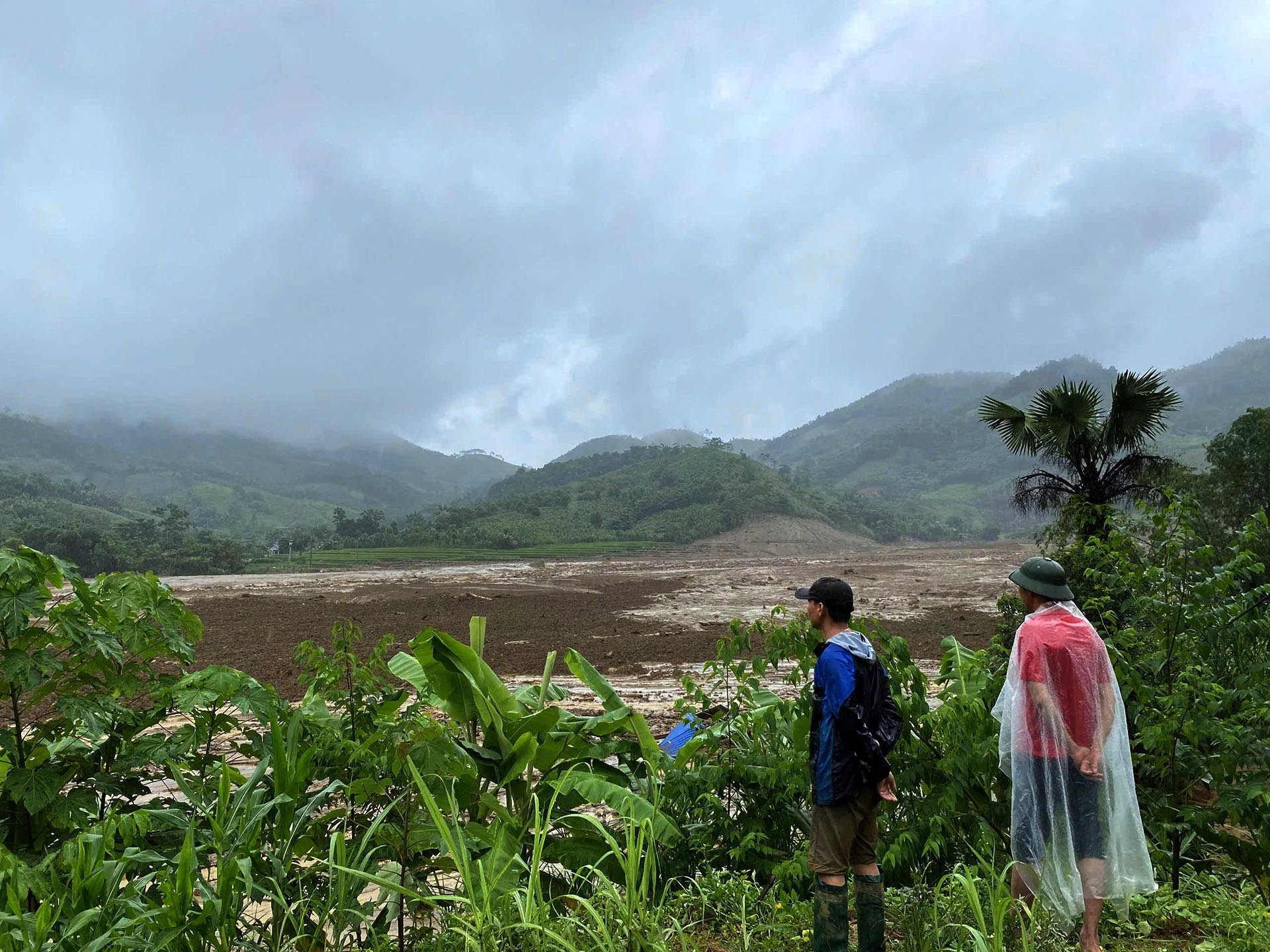 Thôn Làng Nủ (xã Phúc Khánh, huyện Bảo Yên, tỉnh Lào Cai) bị san phẳng sau trận lũ quét kinh hoàng. (Ảnh: VietNamNet)